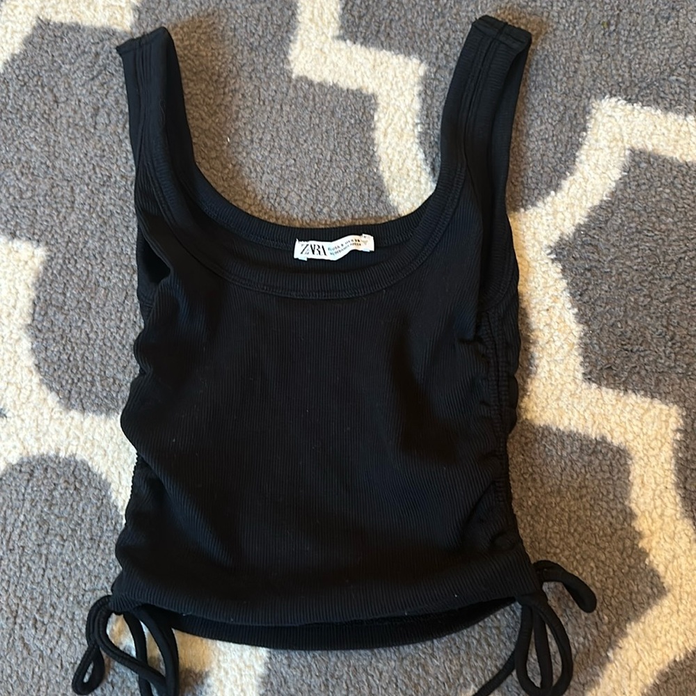 Zara black side scrunch tank top, size s, ribbed tank, adjustable scrunch.